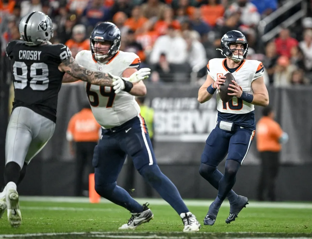 RT Broncos Mike McGlinchey Tinggalkan Latihan Sebelum Tanggal Kamp Pelatihan Terbuka Pertama