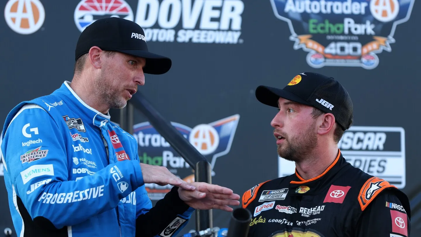Apa yang Pengemudi Katakan di Dover Setelah Kemenangan Piala NASCAR Keempat Denny Hamlin Tahun Ini