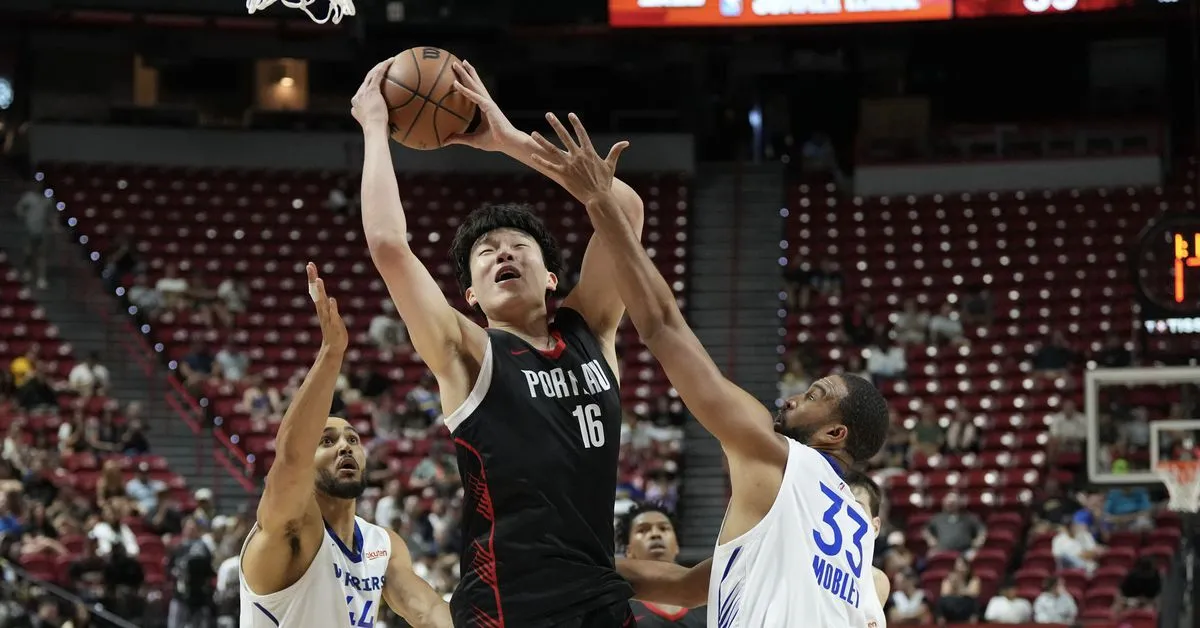 Yang Hansen Tunjukkan Potensi dalam Kemenangan Trail Blazers atas Warriors