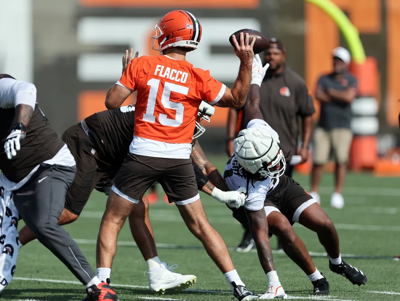 Bagaimana Performa 4 Quarterback Browns di Hari ke-2 Kamp Pelatihan: Mary Kay Cabot